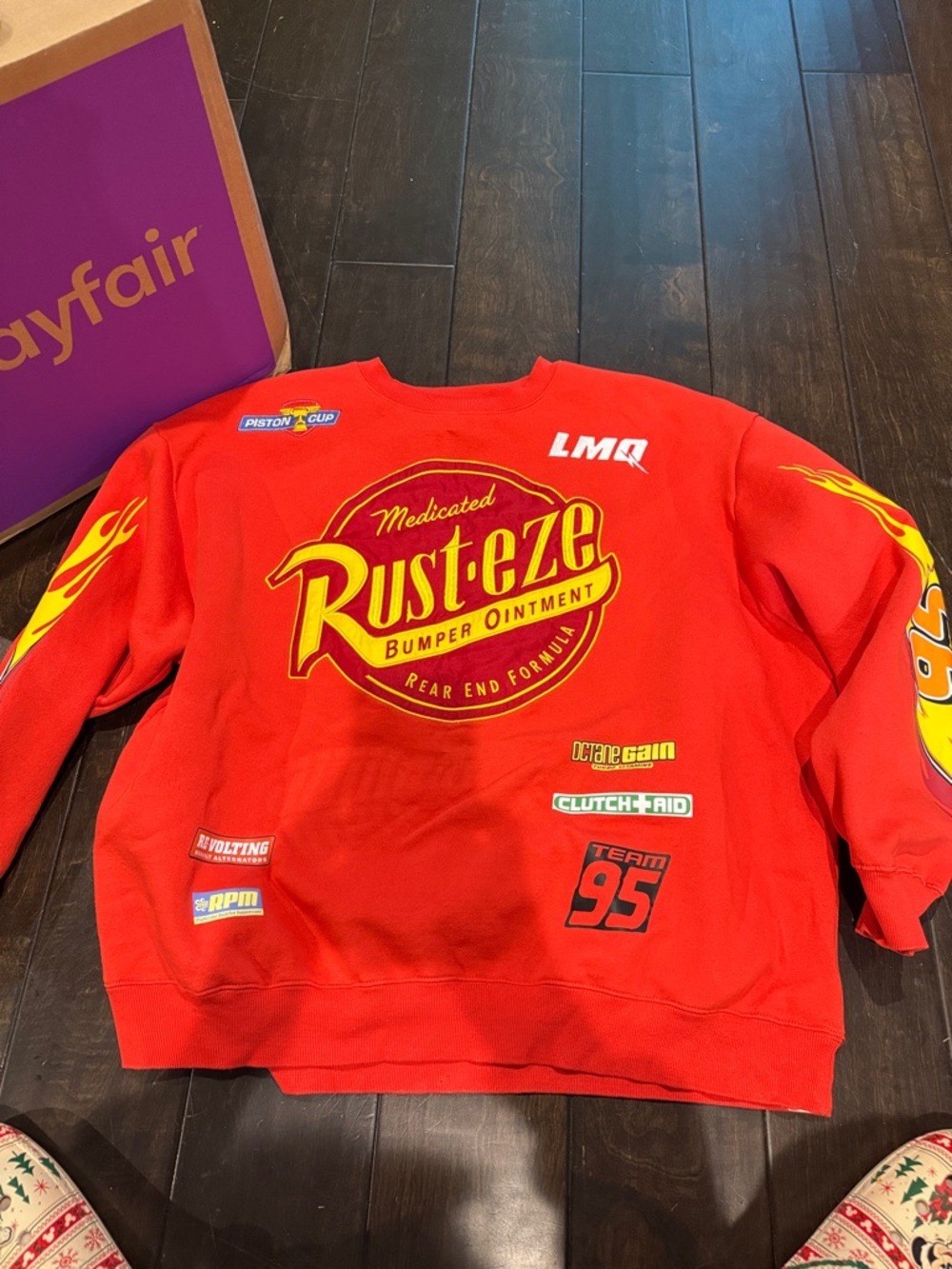 Disney Cars lightening McQueen sweatshirt 
Pre loved condition